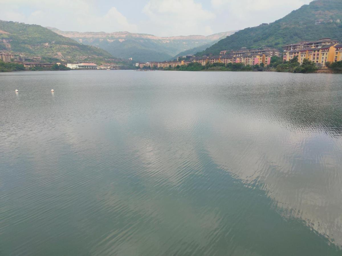 2Bhk Lake View Apartment Lavasa Exterior photo